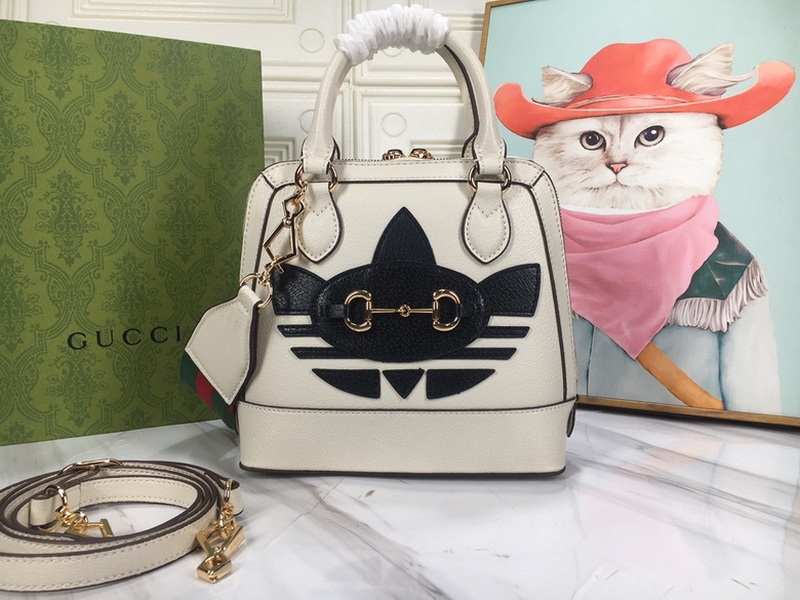 Gucci Handbags 250